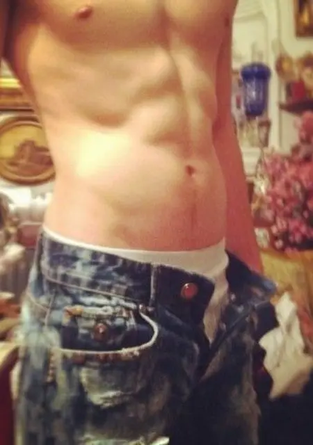 Александр из Петропавловска-Камчатского, мне 29, познакомлюсь на одну ночь