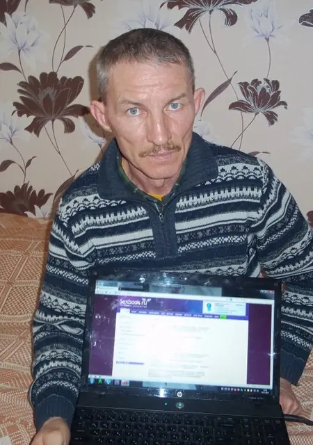 Я Alexander, 63, знакомлюсь на одну ночь в Йошкар-Оле