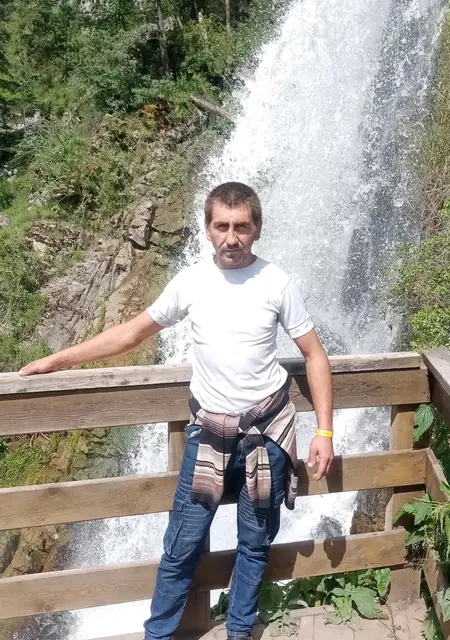 Иван из Назарова, мне 36, познакомлюсь для открытые отношения