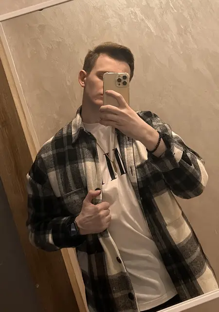 Я Женя, 26, из Костромы, ищу знакомства без обязательств