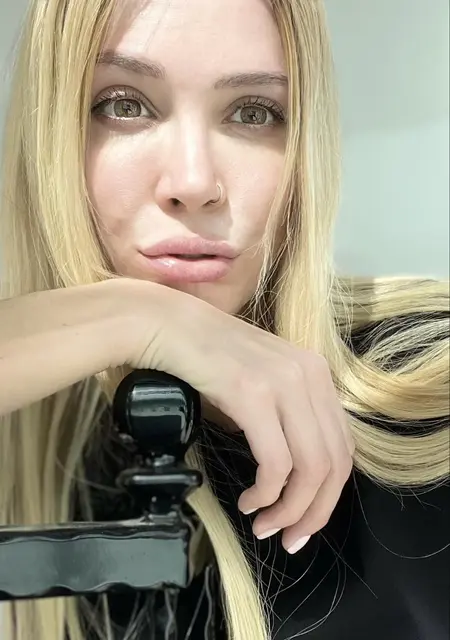 Я Анжела, 26, из Москвы, ищу знакомство для постоянных отношений
