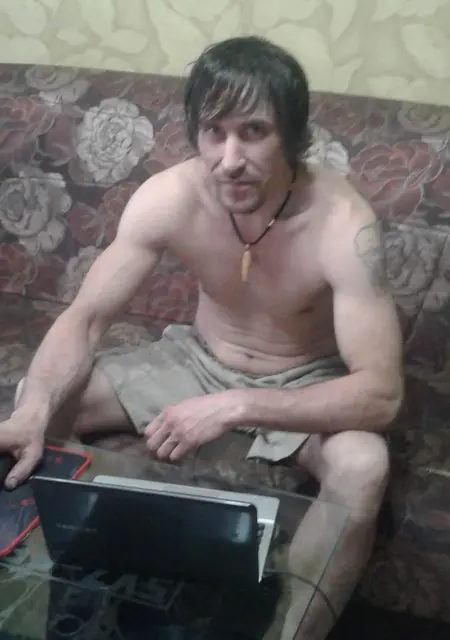 Илья из Комсомольска-на-Амуре, мне 49, познакомлюсь на одну ночь