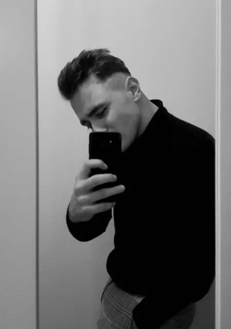 Артем из Калининграда, ищу на сайте знакомства на одну ночь