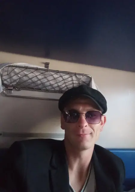 Я Альберт, 33, знакомлюсь для постоянных отношений в Подольске