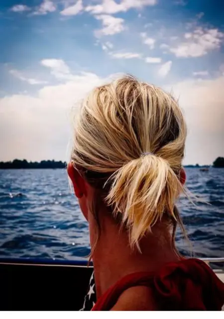 Оля из Саратова, ищу на сайте приятное времяпровождение