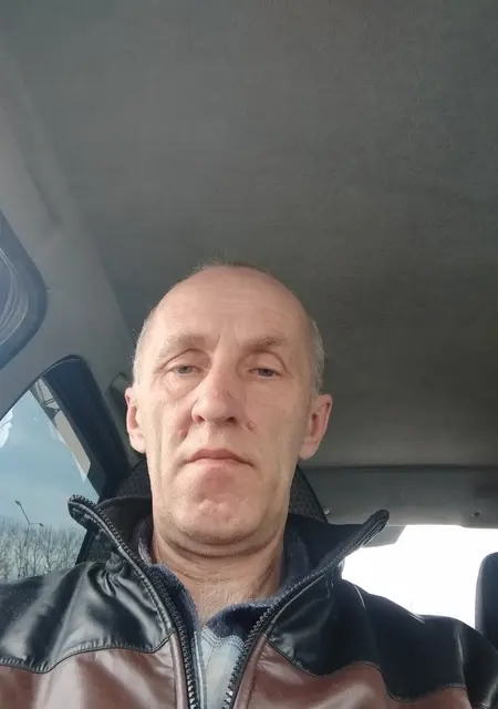 Валерий из Белгорода, мне 55, познакомлюсь без обязательств