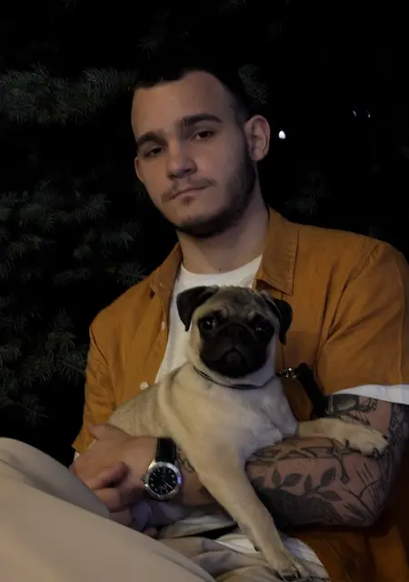 Я Илья, 21, из Ростова-на-Дону, ищу знакомство для постоянных отношений