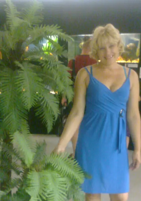 Ириска из Омска, ищу на сайте знакомства на одну ночь