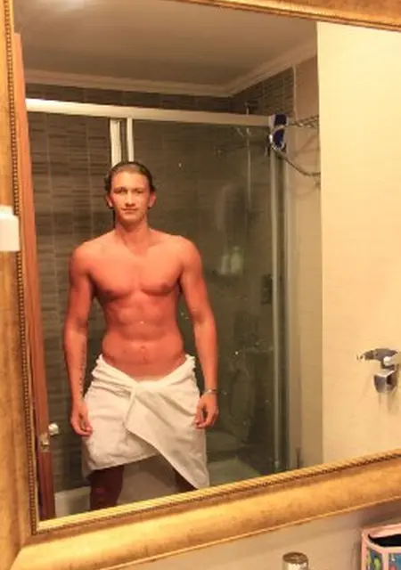 Денис из Новочебоксарска, мне 34, познакомлюсь на одну ночь