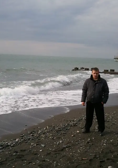 Я Серега, 40, из Чусового, ищу знакомство для приятного времяпровождения