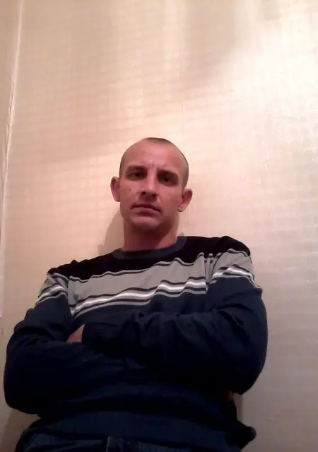 Aleksei из Магнитогорска, ищу на сайте знакомства на одну ночь