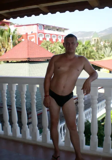 Sergei из Белгорода, мне 52, познакомлюсь на одну ночь