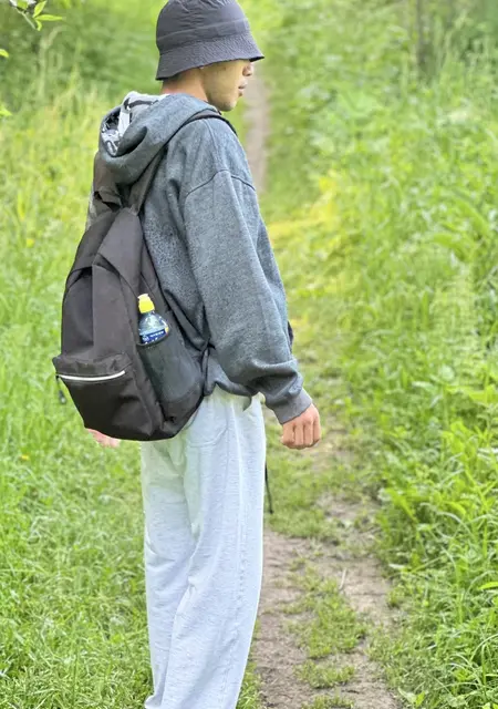 Я Shaxboz, 22, из Красноярска, ищу знакомство для постоянных отношений