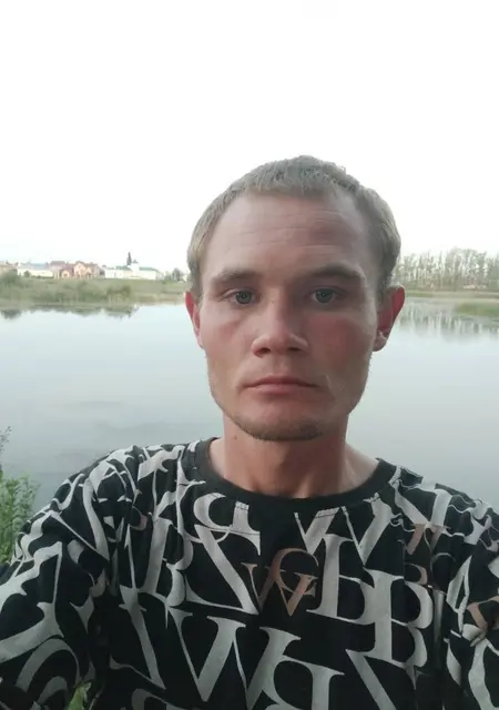 Я Роман, 26, знакомлюсь на одну ночь в Туймазах