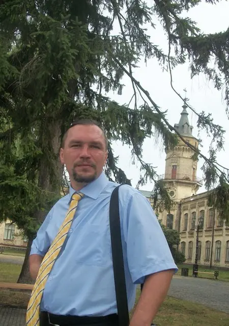 Роман из Тольятти, мне 49, познакомлюсь на одну ночь