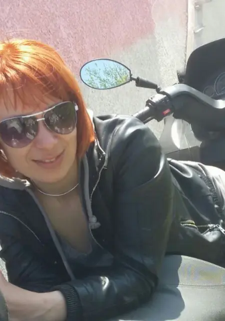 Наташаюра з Одеса, шукаю на сайті знайомства без зобов'язань