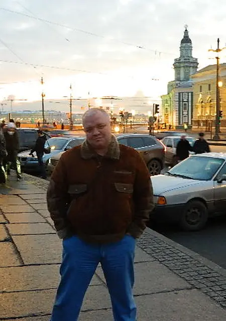 Nick из Азова, ищу на сайте знакомства на одну ночь