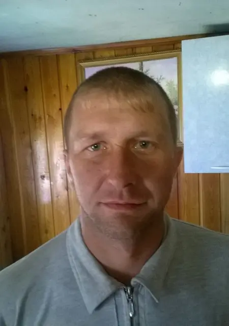 Алексей из Заозерного, ищу на сайте знакомства без обязательств