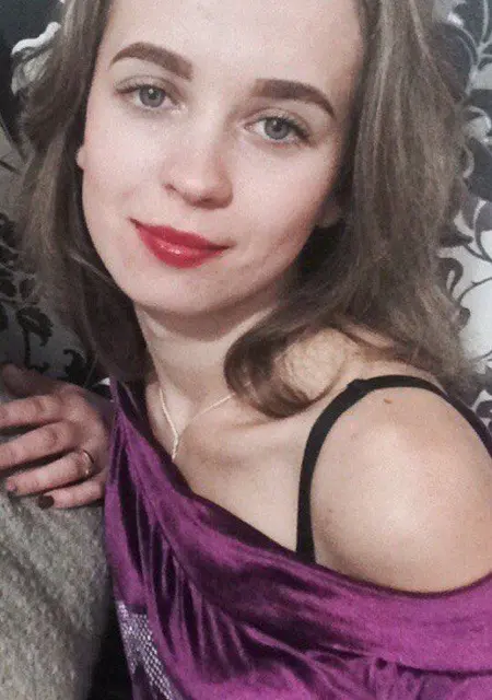 Я Ирина, 33, из Волгограда, ищу знакомства без обязательств