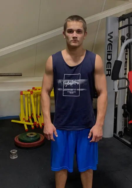 Я Никита, 22, знакомлюсь без обязательств в Красноперекопске