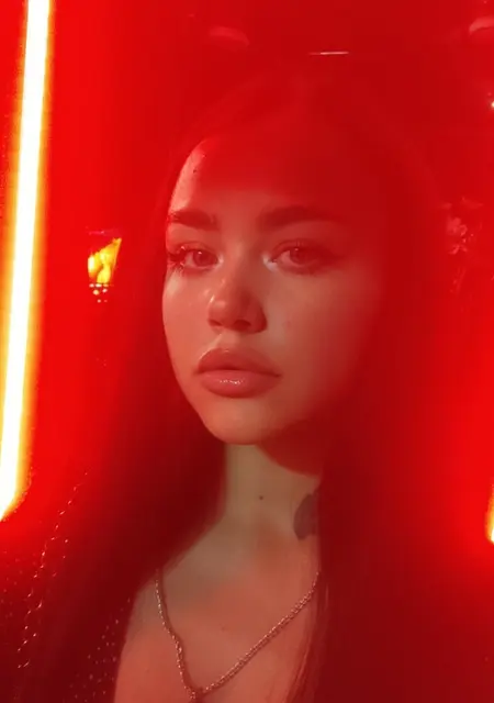 Я Алиса, 24, знакомлюсь для общения в Симферополе