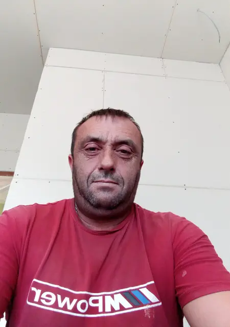 Я Евгешка, 45, из Новосибирска, ищу знакомства без обязательств