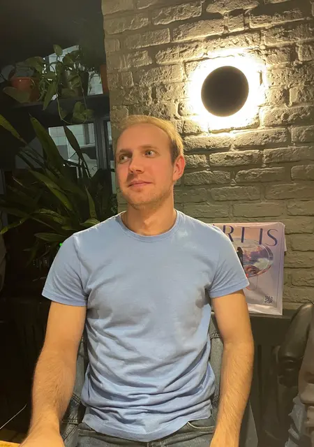 Влад из Брянска, ищу на сайте приятное времяпровождение