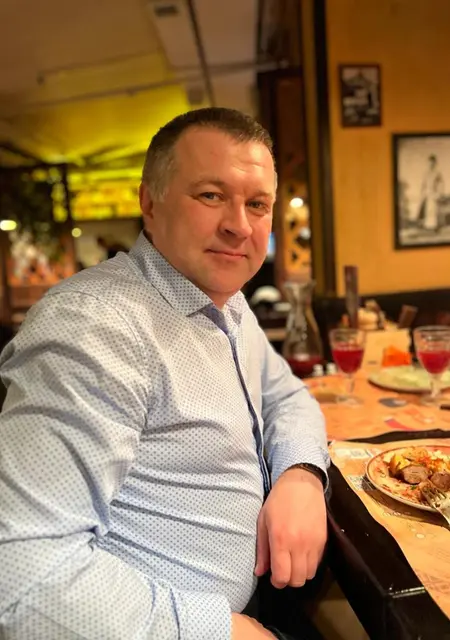 Влад из Йошкар-Олы, ищу на сайте знакомства без обязательств