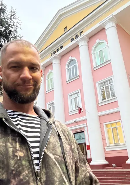 Я Eugene, 40, знакомлюсь для совместных путешествий в Ахтубинске