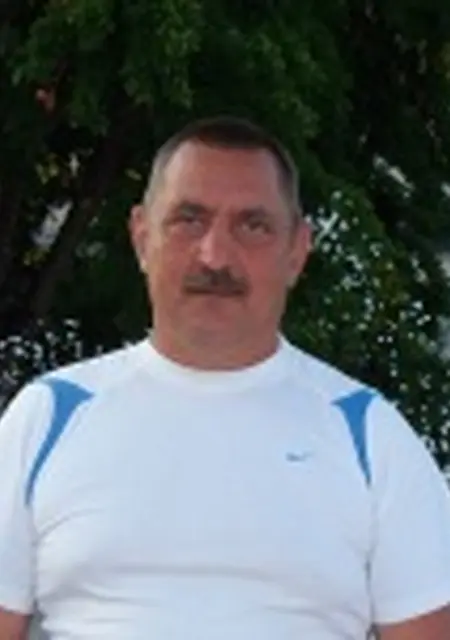 Я Олег, 59, знакомлюсь без обязательств в Кривом Роге