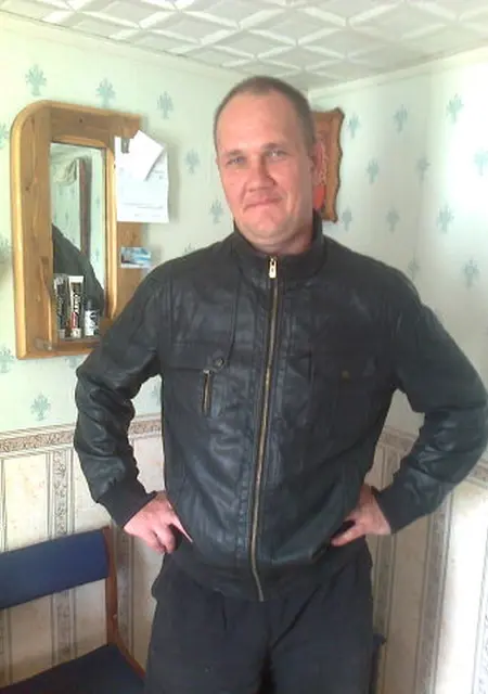 Я Рома, 50, знакомлюсь без обязательств в Архангельске