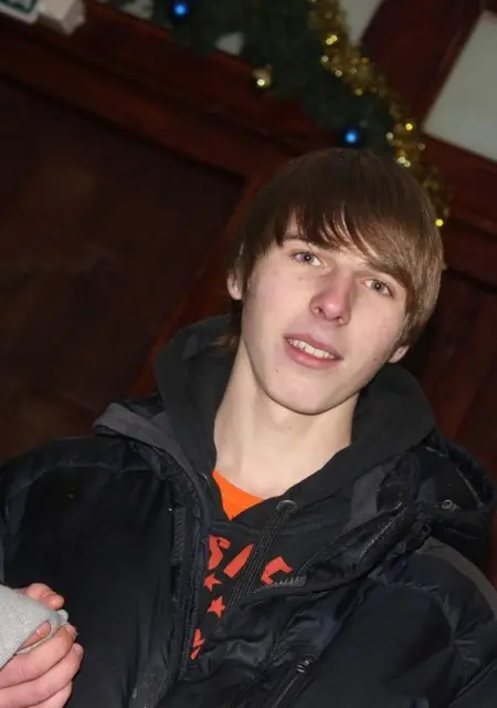 Я Роман, 31, знакомлюсь на одну ночь в Видном