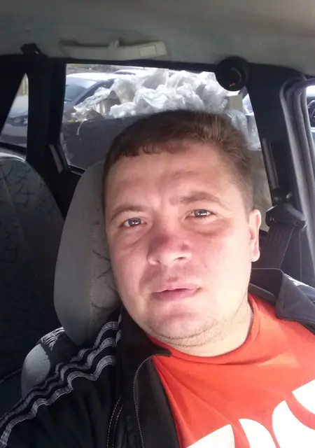 Сергей из Богучара, ищу на сайте постоянные отношения