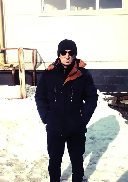 Я Вячеслав, 69, знакомлюсь для приятного времяпровождения в Самаре