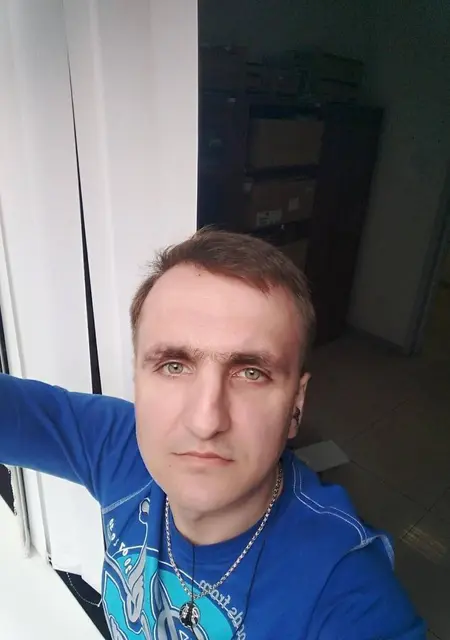 Я Кайл, 44, знакомлюсь на одну ночь в Порхове