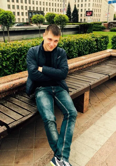 Я Maxim, 34, из Чехова, ищу знакомства без обязательств