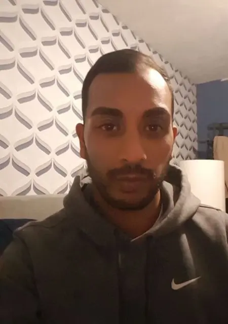 Jay из Лондона