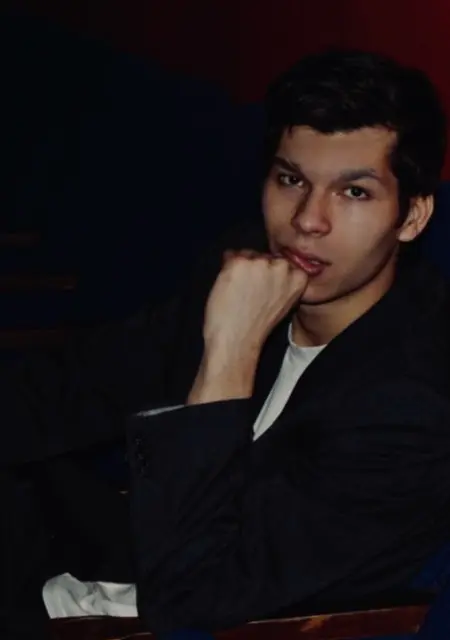 Я Алишер, 22, знакомлюсь для общения в Москве