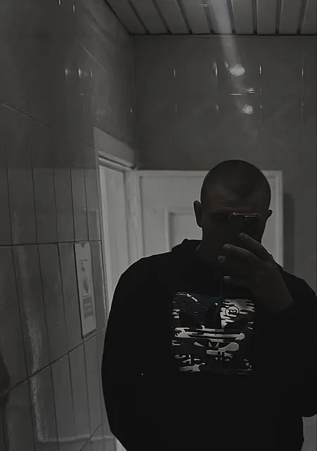 Я Михаил, 23, из Москвы, ищу знакомство для общения