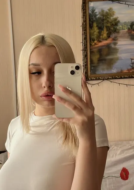 Карина из Краснодара, ищу на сайте приятное времяпровождение