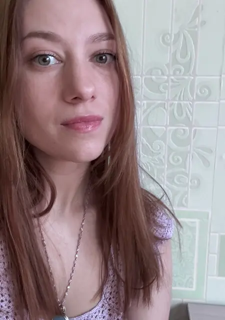 Елена из Воронежа, мне 33, познакомлюсь для общения