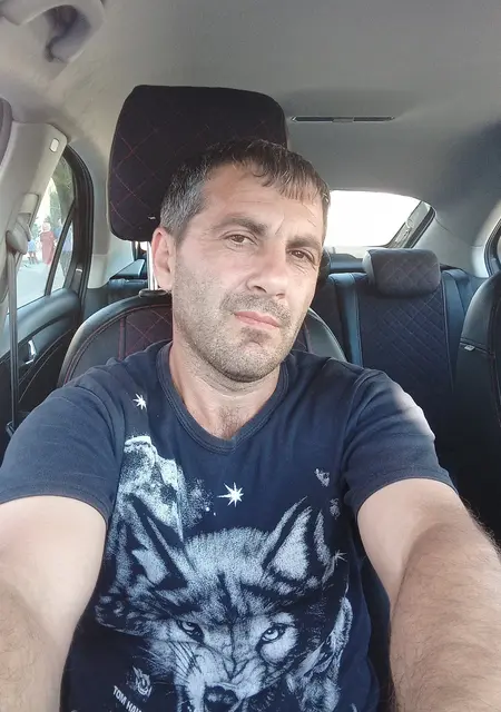 Саша из Энгельса, ищу на сайте знакомства без обязательств