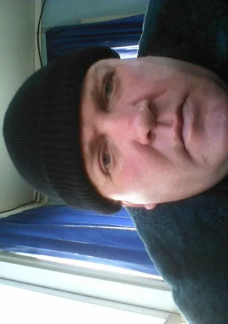 Александр из Ванина, ищу на сайте знакомства без обязательств