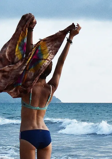 Яна из Чайковского, мне 28, познакомлюсь на одну ночь