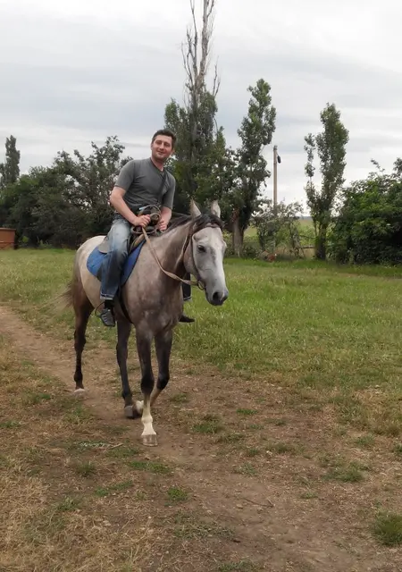 Kostya из Советского, ищу на сайте знакомства без обязательств
