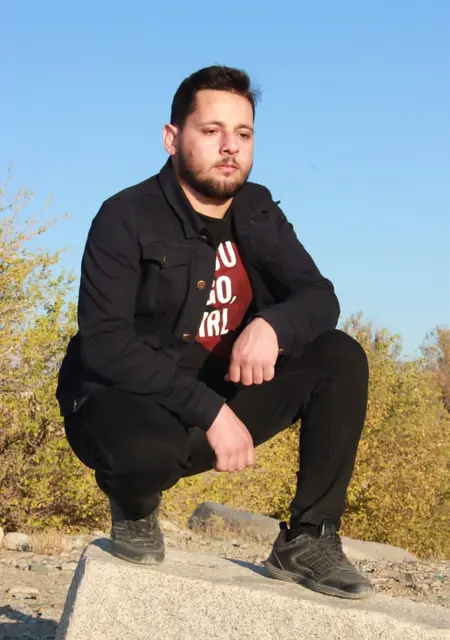 Я Акбар, 26, знакомлюсь на одну ночь в Москве