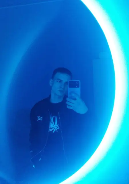 Felix из Владимира, мне 21, познакомлюсь для постоянных отношений