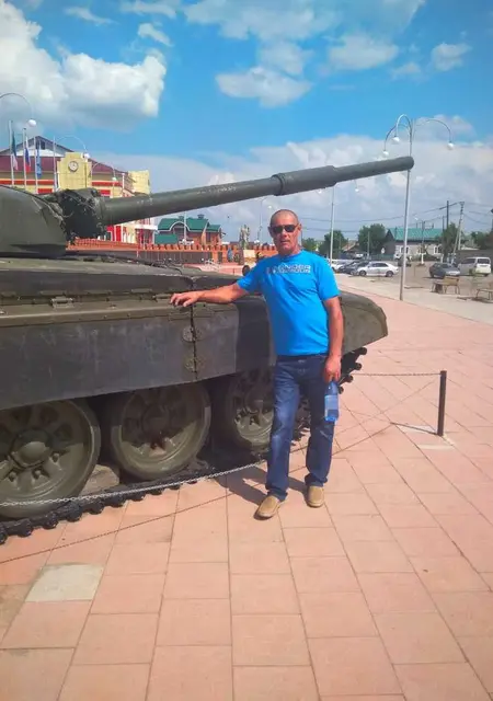 Я Макс, 47, из Саяногорска, ищу знакомство для постоянных отношений