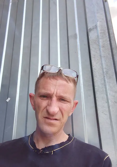 Я Роман, 45, знакомлюсь без обязательств в Выксе