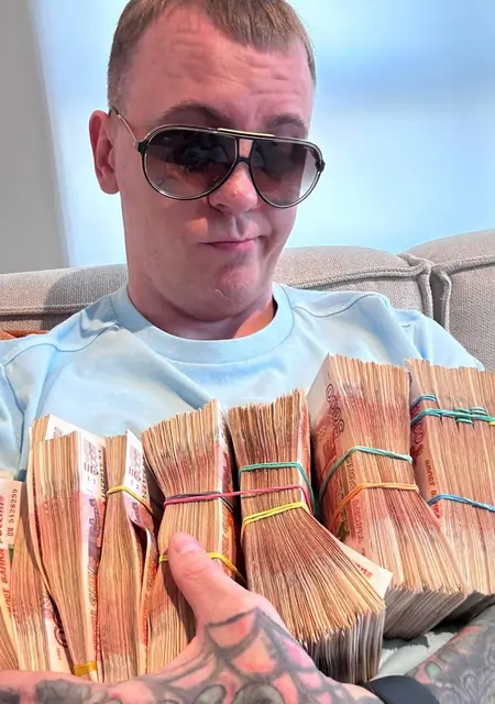 Андрючо из Ейска, мне 49, познакомлюсь на одну ночь